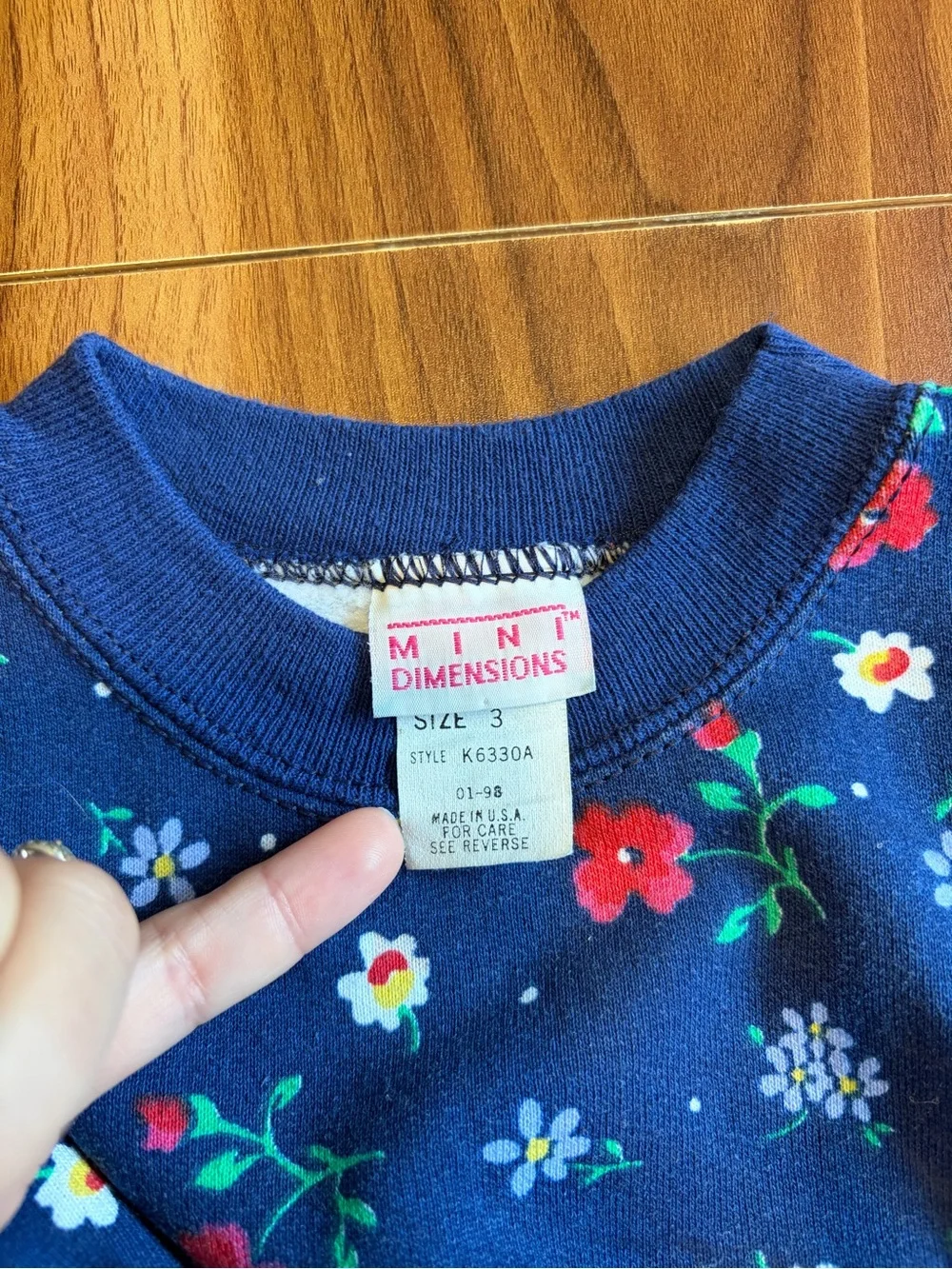 Vintage Mini Dimensions 3Y Sweat Suit